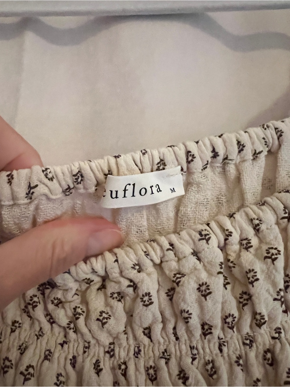 Neuflora Cream Angela Dress Size Medium - Picture 6 of 7